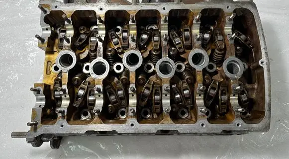 Audi A8 S8 D2 4D Engine head 07C103373F 07C253017F