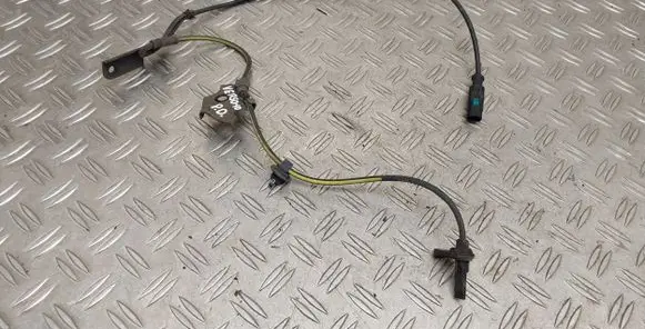 Toyota Verso ABS brake wheel speed sensor 8954202061