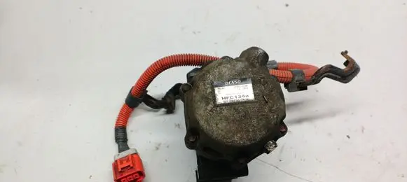 Toyota Prius (NHW20) Air conditioning (A/C) compressor (pump) 0420000196