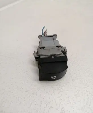 Renault Scenic II - Grand scenic II Electric window control switch 315027A