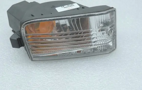 Toyota RAV 4 (XA20) Front door interior light