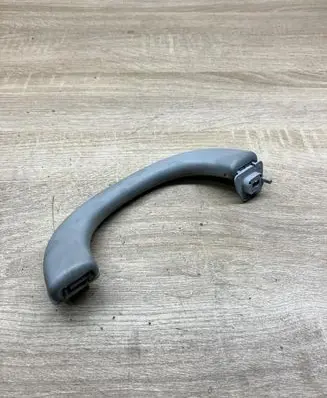 Mercedes-Benz E W211 Rear interior roof grab handle A2118100051