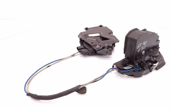 BMW 6 F06 Gran coupe Rear door soft close latching motor 7276321 A053702