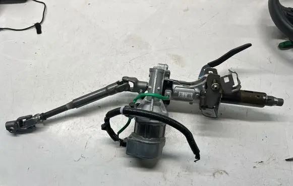 Toyota Yaris XP210 Electric power steering pump 452500DF61