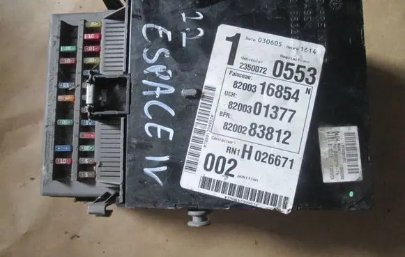 Renault Espace - Grand espace IV Comfort/convenience module 8200301377 8200283812 8200316854