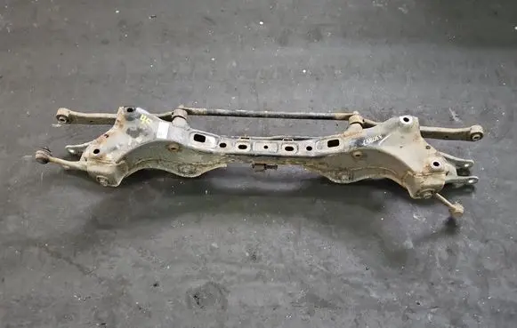 Hyundai i40 Rear axle beam 554053Z700 IMPRK1534303