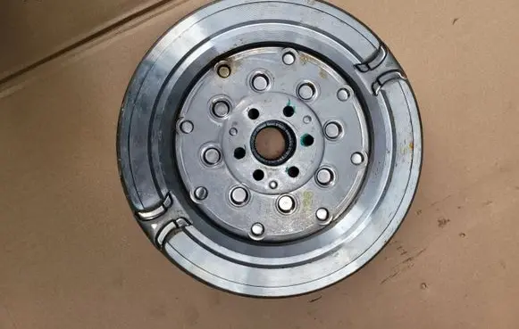 Skoda Superb B8 (3V) Flywheel 04E105266AA