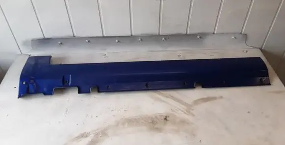 KIA Sportage Side skirt front trim 877531F000
