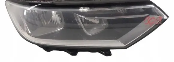 Volkswagen PASSAT B8 Headlight/headlamp