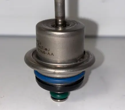 Ford Fiesta Fuel pressure sensor 