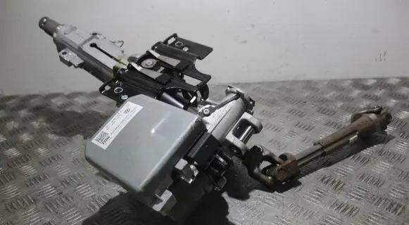Steering wheel axle set