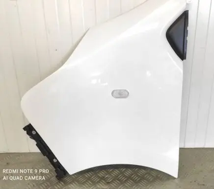 Renault Trafic III (X82) Fender 631016242R 93455812