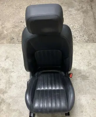 Jaguar F-Pace Front passenger seat 