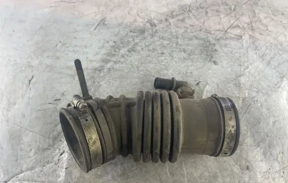 Opel Vectra C Air intake duct part