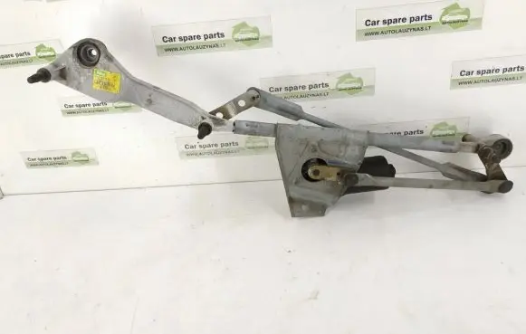 Front wiper linkage