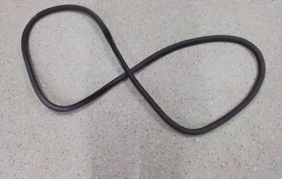 Ford Bronco Front door rubber seal 