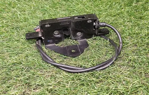 BMW X5 E53 Tailgate/trunk/boot lock/catch/latch 8408964