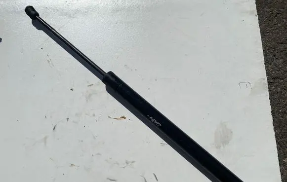 Ford Galaxy Tailgate/trunk strut/damper 6M21U406A10