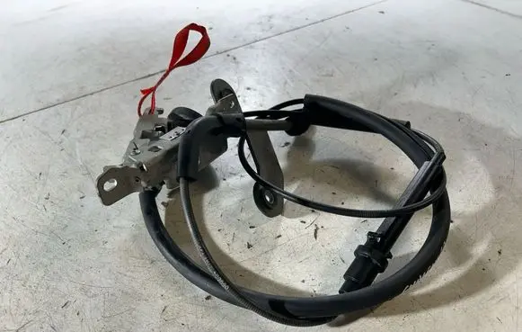 Dodge Challenger Gear shift cable linkage 68066472AH