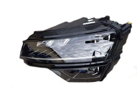 Skoda Karoq Headlight/headlamp 57B941015A