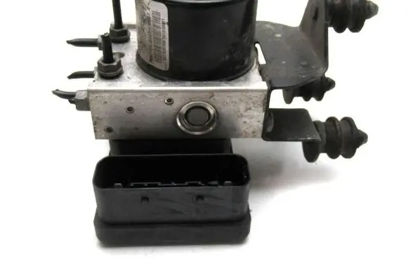 Volkswagen Golf V ABS Pump 1K0614117AE