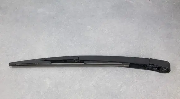 Opel Zafira C Rear wiper blade arm