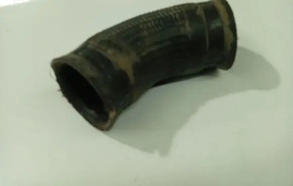 Nissan Tiida C11 Engine coolant pipe/hose 