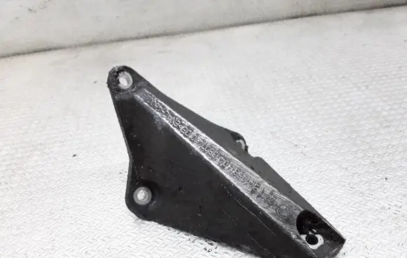 BMW X3 E83 Engine mounting bracket 22113414581