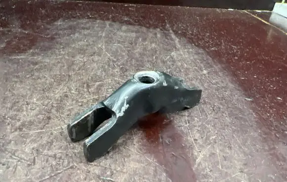 Fiat Idea Fuel Injector clamp holder B148