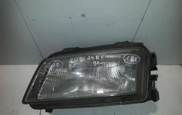 Audi A4 S4 B5 8D Headlight/headlamp