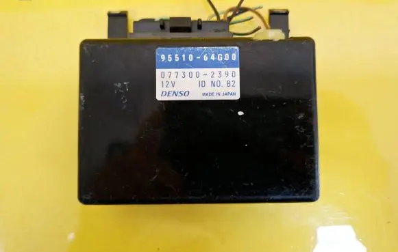 Suzuki Baleno EG Air conditioner control unit module 95510-64G00 077300-2390
