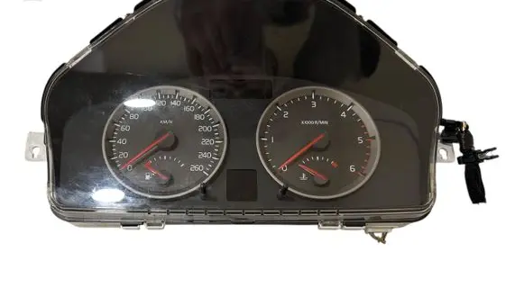 Speedometer (instrument cluster)
