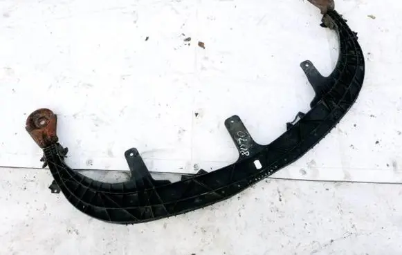 Front bumper lip