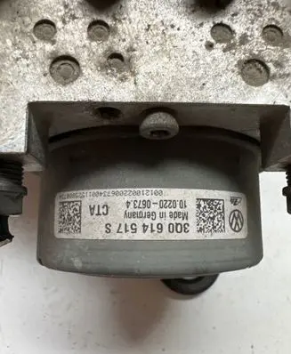 Volkswagen PASSAT B8 ABS Pump 3Q0907379S 28515429403 10062531711