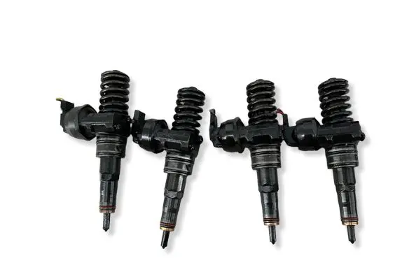 Audi A3 S3 8P Fuel injectors set 0414720215