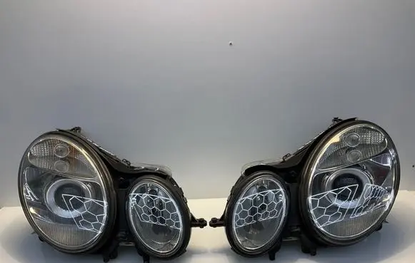 Mercedes-Benz E W211 Headlights/headlamps set 