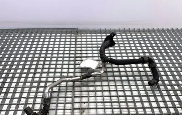 Audi A8 S8 D4 4H Engine coolant pipe/hose 079121065CH
