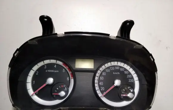 KIA Rio Speedometer (instrument cluster) 940031G610