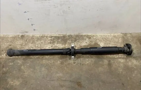 BMW X5M E70 Drive shaft (set) 7564398