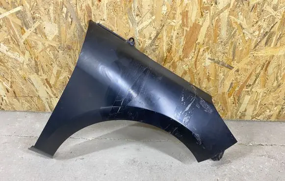 Ford Fiesta Fender 2400942 H1BZ-16005-A H1BB-A16015-AD