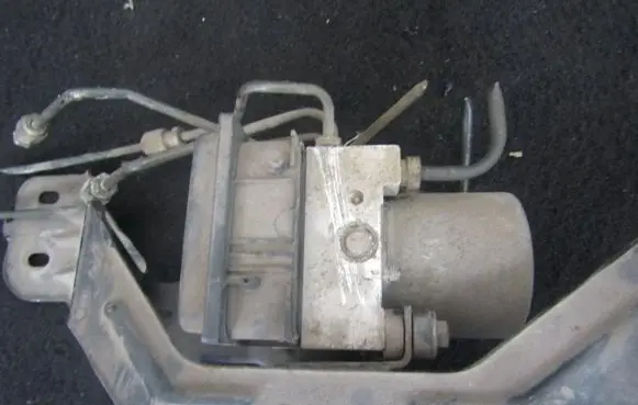 Ford Mondeo Mk III ABS Pump 5S712M110AB 0265231853