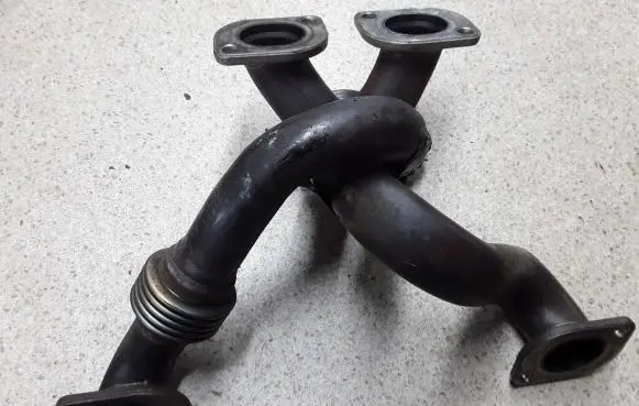 BMW M5 Exhaust manifold 7843781