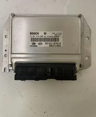 Hyundai Matrix Engine control unit/module 0281010695