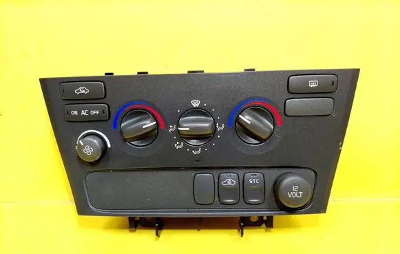 Volvo S60 Climate control unit 8651240