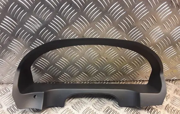 Mercedes-Benz E A207 Dashboard trim 2076080189 A2076080189