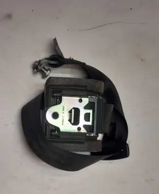 Audi A6 S6 C6 4F Rear seatbelt V0912F 6900a