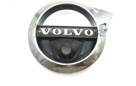 Volvo S90, V90 Manufacturer badge logo/emblem 31383855 31383645
