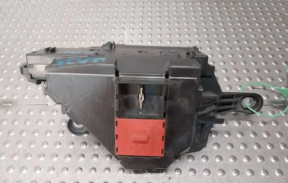 Mercedes-Benz C W205 Fuse box set A2055401850