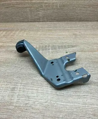 Front wiper linkage