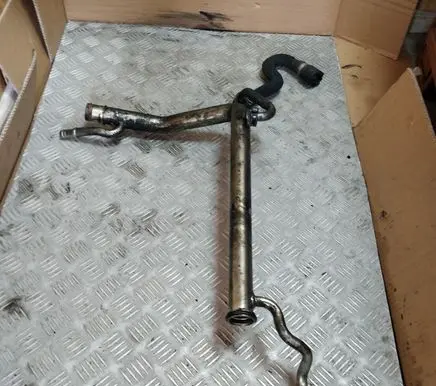 Volvo S60 Engine coolant pipe/hose